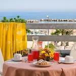 Hotel Ciondolo D'Oro A 5 Minuti Da Rimini Fiera - Parcheggio Gratuito 3*