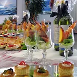 Hotel Ciondolo D'Oro A 5 Minuti Da Rimini Fiera - Parcheggio Gratuito Отель Римини