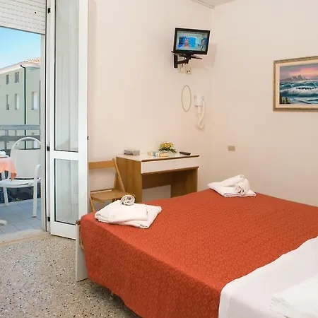 Ciondolo D'oro 5 Minuti Da Fiera Con Parcheggio Incluso 酒店 3*