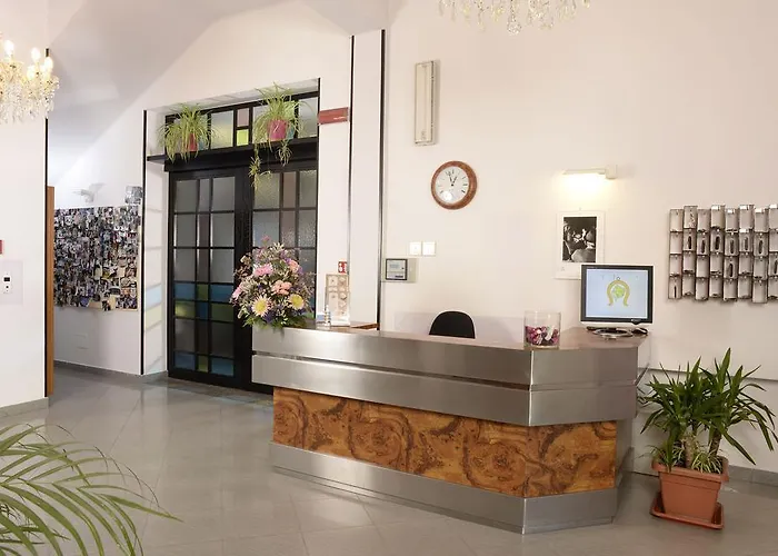 Ciondolo D'oro 5 Minuti Da Fiera Con Parcheggio Incluso Hotel 3*