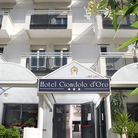 Ciondolo D'oro Parcheggio Gratis 3* Rimini
