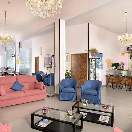 Ciondolo D'oro 5 Minuti Da Fiera Con Parcheggio Incluso 3* Rimini