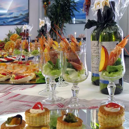 Ciondolo D'oro Parcheggio Gratis Szálloda Rimini