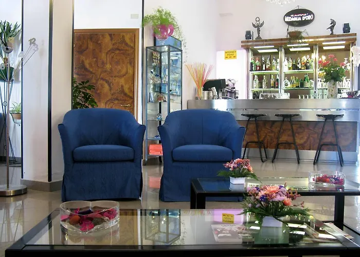 Ciondolo D'oro 5 Minuti Da Fiera Con Parcheggio Incluso 3*