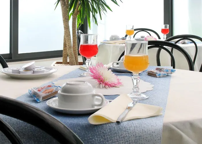 酒店 Ciondolo D'oro 5 Minuti Da Fiera Con Parcheggio Incluso 3*