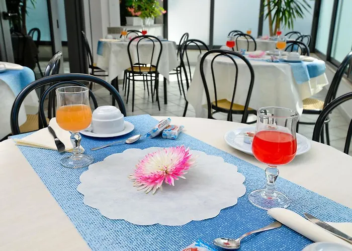 Ciondolo D'oro 5 Minuti Da Fiera Con Parcheggio Incluso 酒店 3*