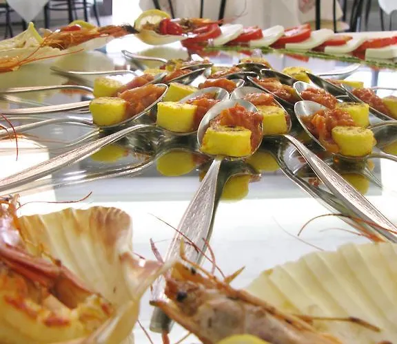 Ciondolo D'oro 5 Minuti Da Fiera Con Parcheggio Incluso 酒店 3*